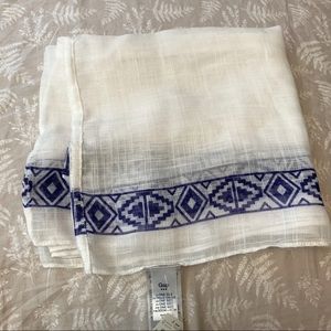 GAP White Gauzy Scarf with Blue Geometric Border